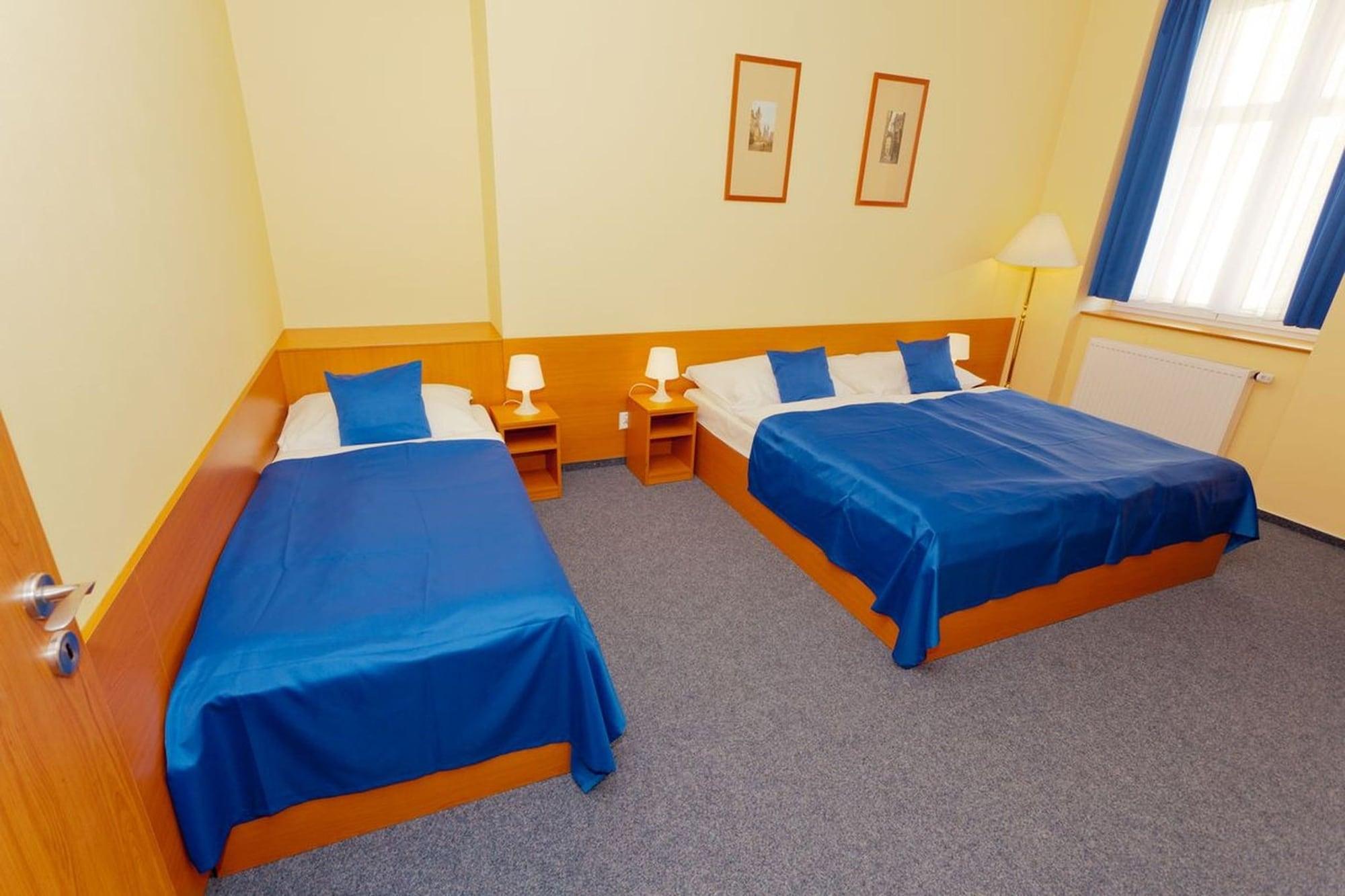 Adeba Hotel Prague Ngoại thất bức ảnh