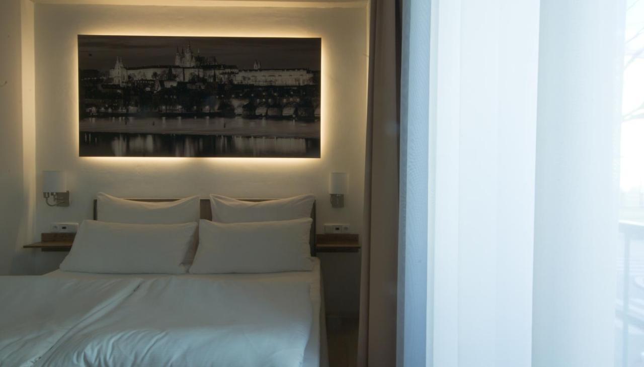 Adeba Hotel Prague Ngoại thất bức ảnh