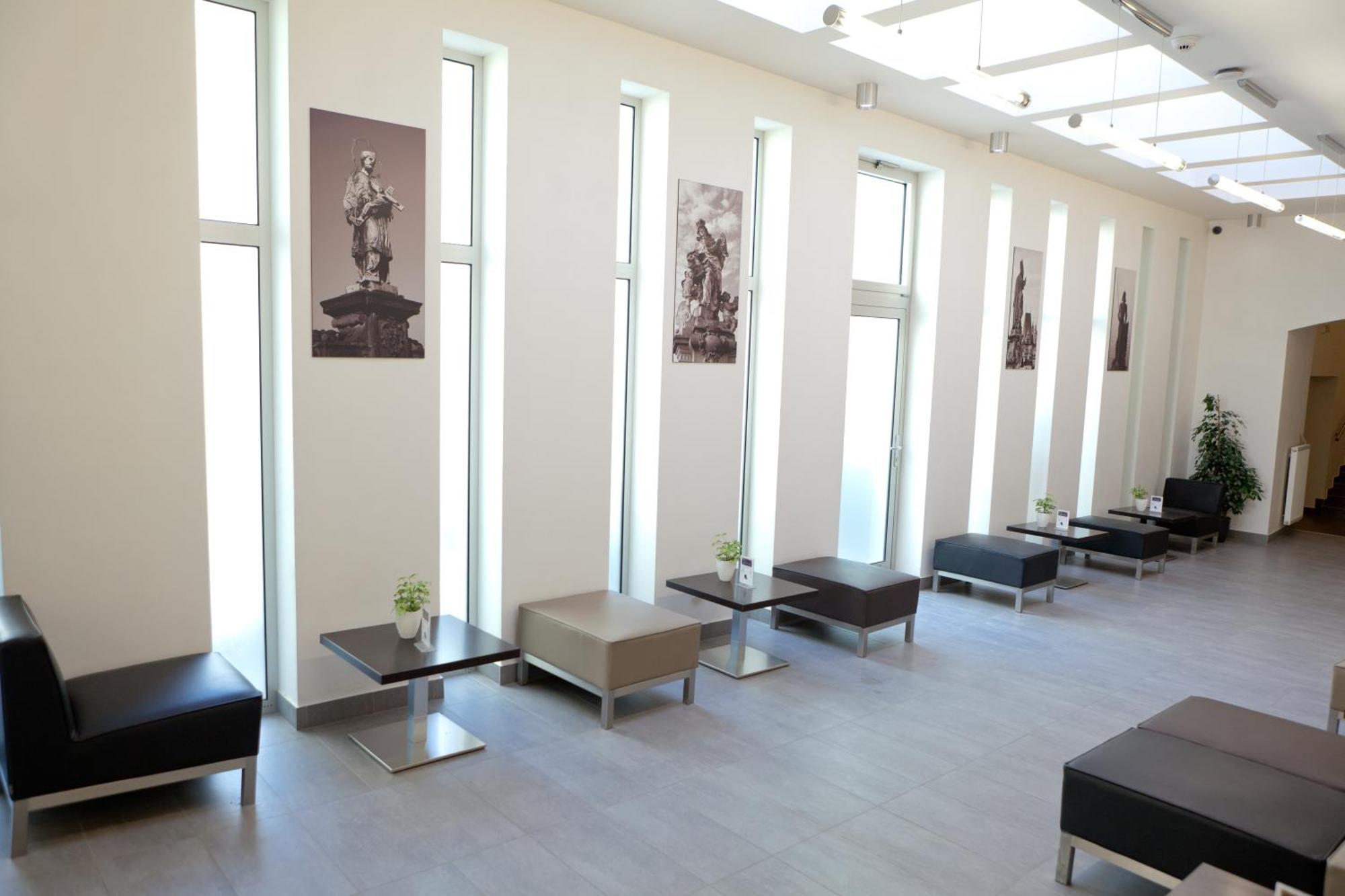 Adeba Hotel Prague Ngoại thất bức ảnh