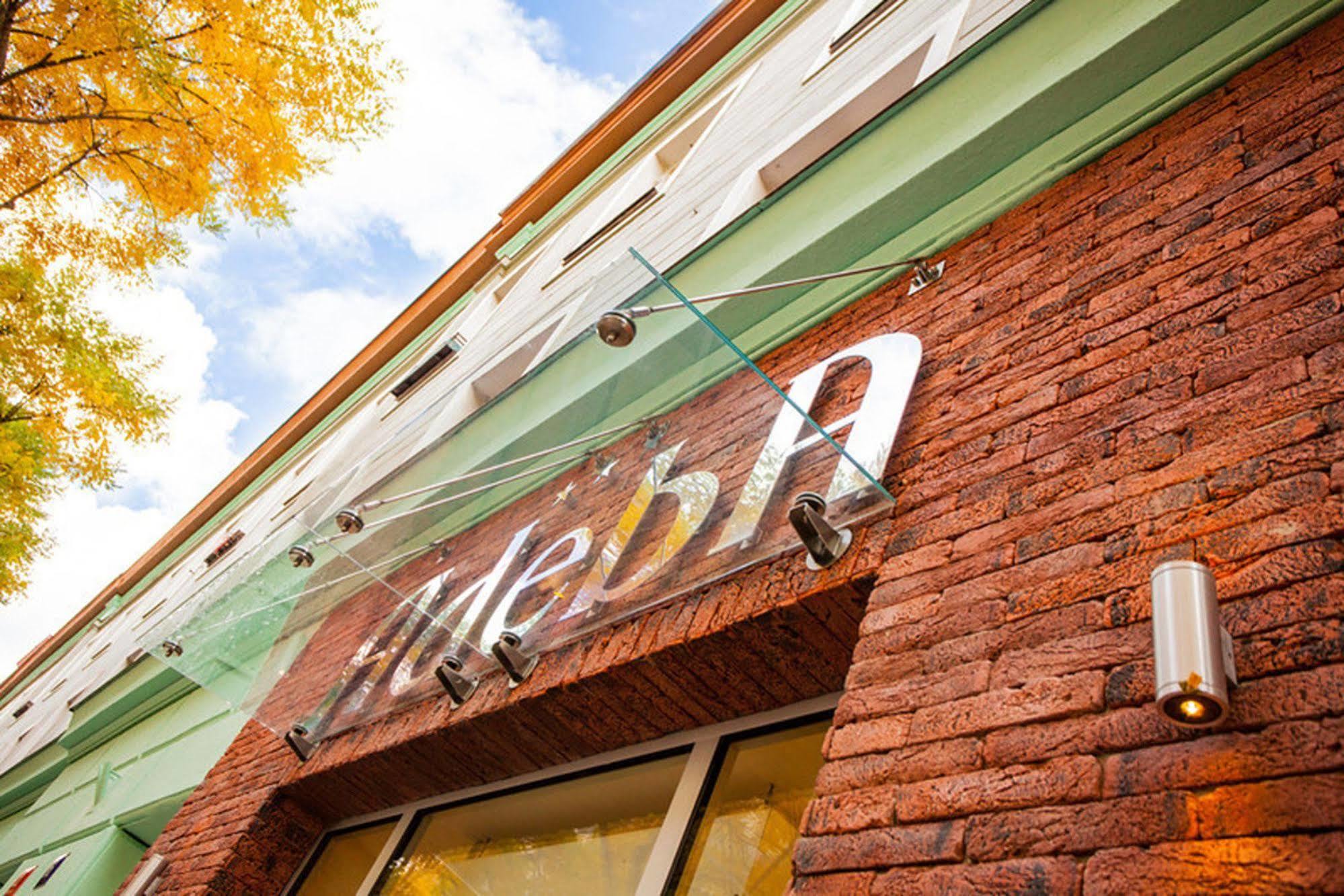 Adeba Hotel Prague Ngoại thất bức ảnh