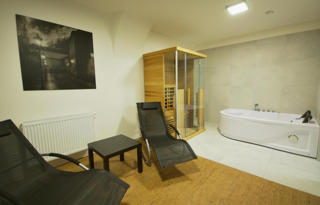 Adeba Hotel Prague Ngoại thất bức ảnh