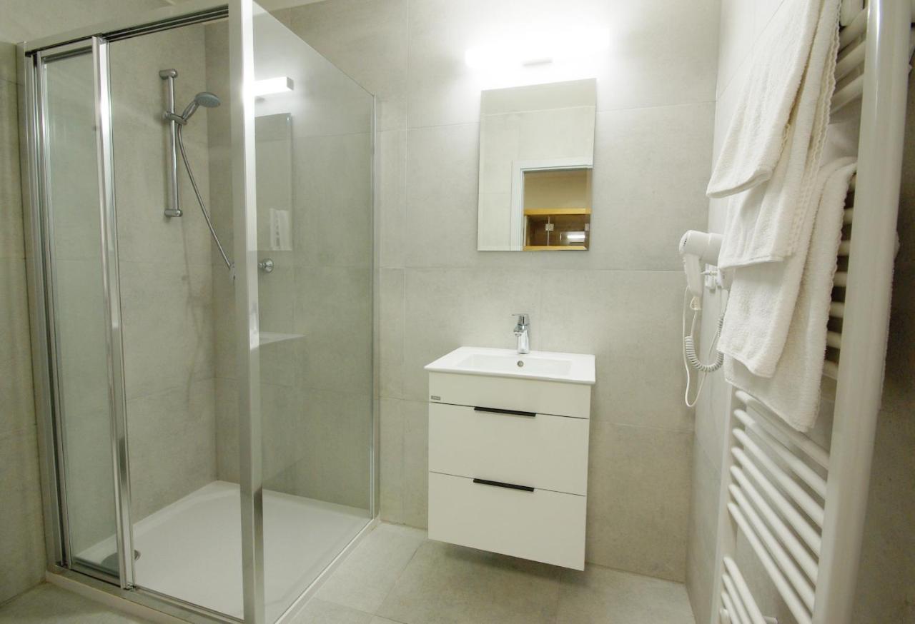Adeba Hotel Prague Ngoại thất bức ảnh