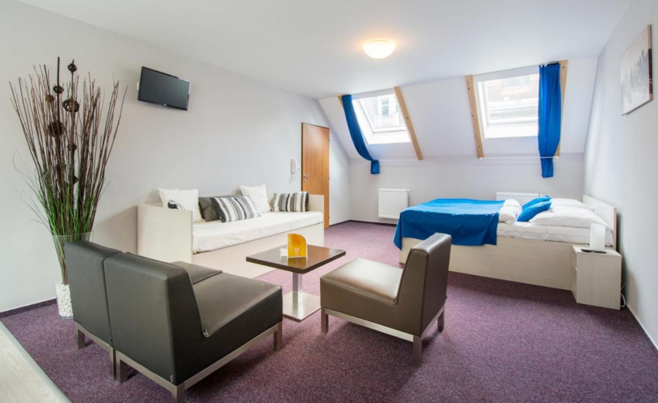 Adeba Hotel Prague Ngoại thất bức ảnh