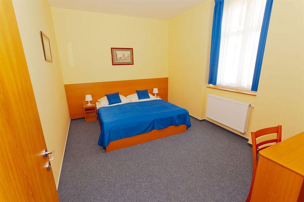 Adeba Hotel Prague Ngoại thất bức ảnh